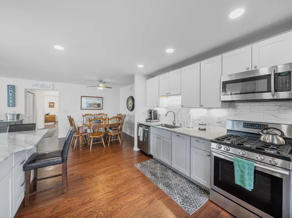 53 Jay Mar Ct, Monroe, NY 10950