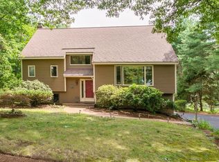 53 Hill St, Concord, MA 01742