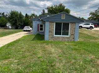 2335 18th St SW, Cedar Rapids, IA 52404