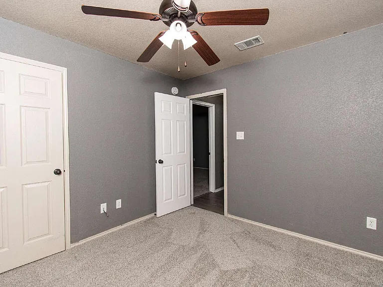 3200 Alamocitos Creek Dr — Photo 14