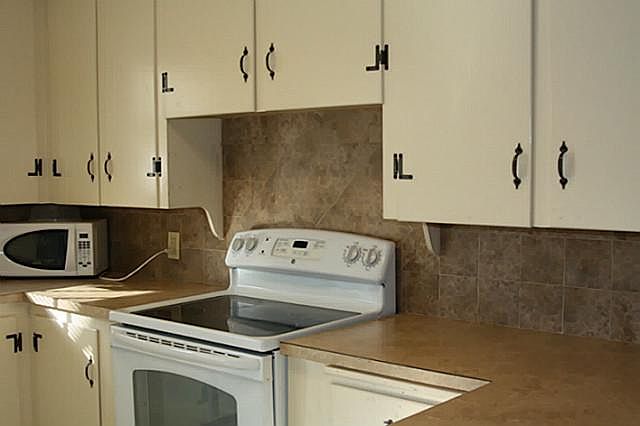 1st image of 810 S San Jose Dr