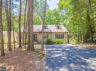 4 Trinity Pl, Ocean Pines, MD 21811