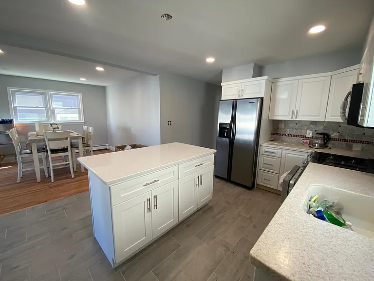 322 Stewart Ave #1 — Photo 8