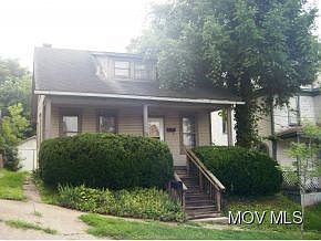 1st image of 804 Garfield St
