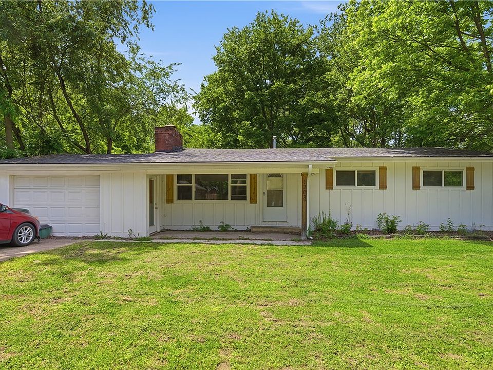 1st image of 1203 N Sang Ave