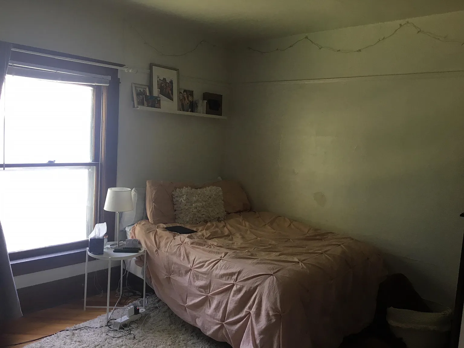 5 bed, 2100 sqft, $3,300 — Photo 3