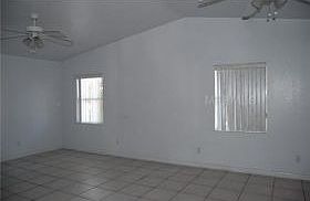 5th image of 1475 10th Ct NE