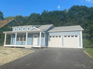46 Dogwood Cir, West Lebanon, NH 03784