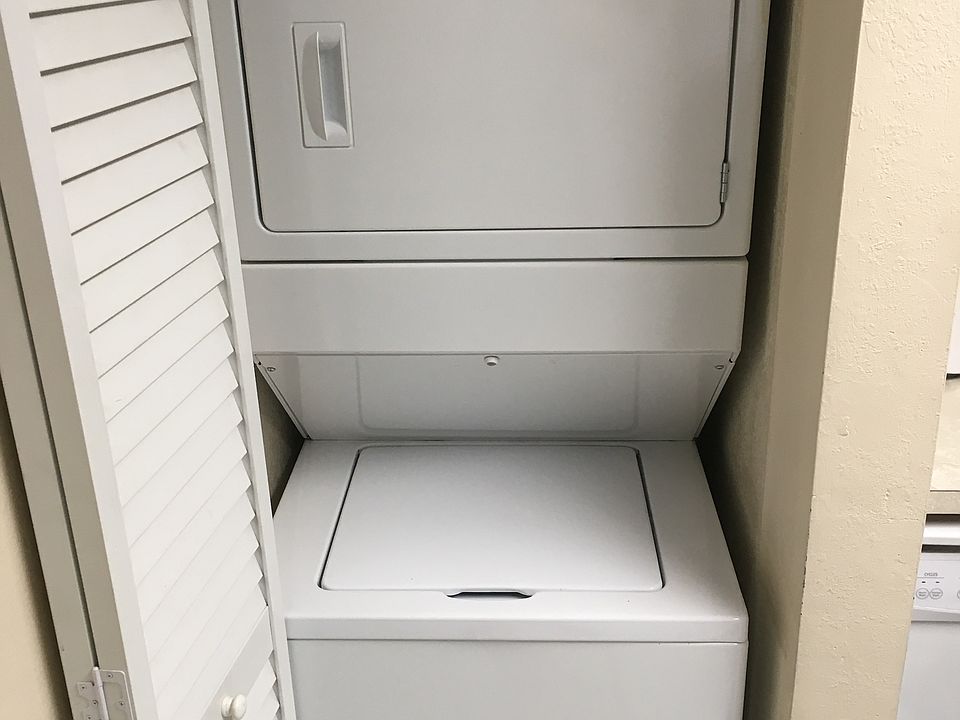 1st image of 301 NW 109th Ave APT 108