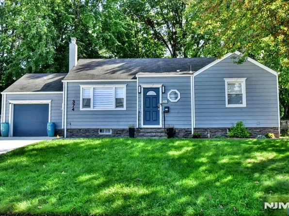 374 Leonard Drive, New Milford, NJ 07646