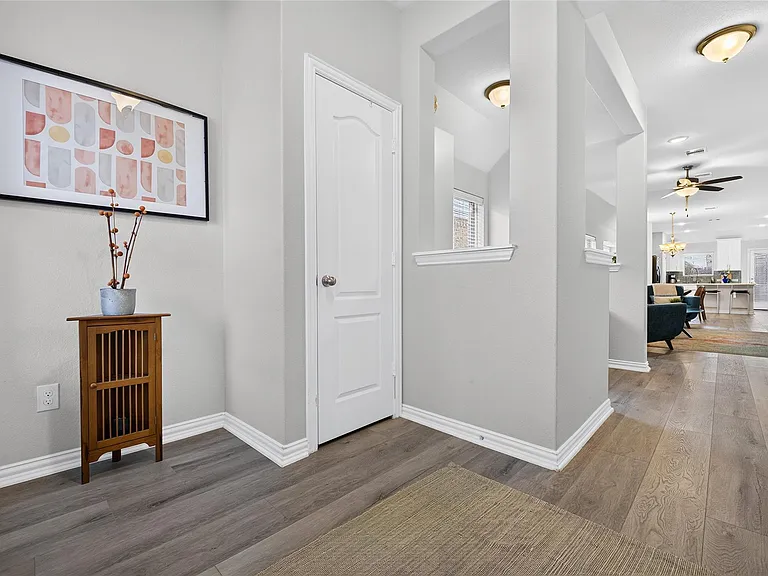 12823 Silverbank Run Dr — Photo 4