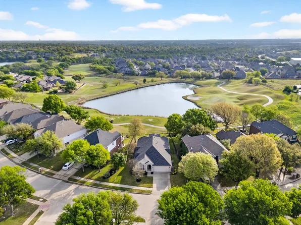 5746 Walnut Creek Dr, Fort Worth, TX 76137