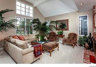 2nd image of 507 Dalia Av