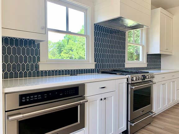 Kitchens Featuring Premium Stainless Steel Appliances