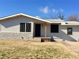 1226 S San Jose Dr, Abilene, TX 79605