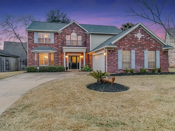 2035 Summerall Ct, Richmond, TX 77406