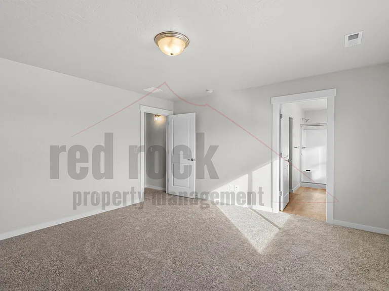 1228 N Tschirley Rd #1 — Photo 8