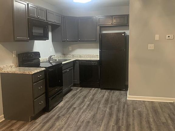5th image of 6601 Willow Pointe Dr NW Unit 6601