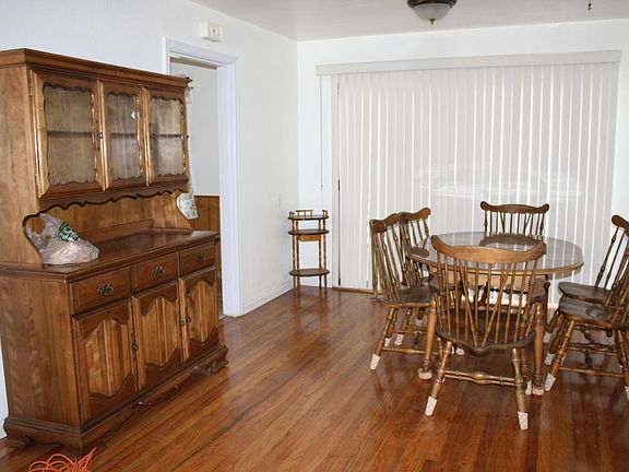 2nd image of 313 Hermosa Ave