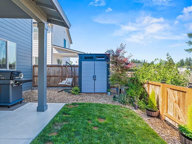 10001 NE 44th Ct — Photo 30