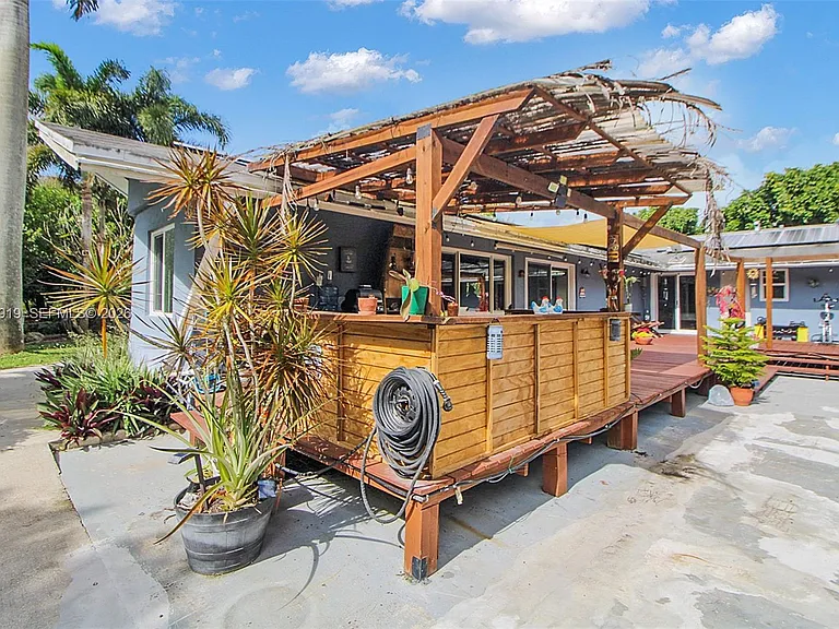 37225 SW 214th Ave — Photo 32