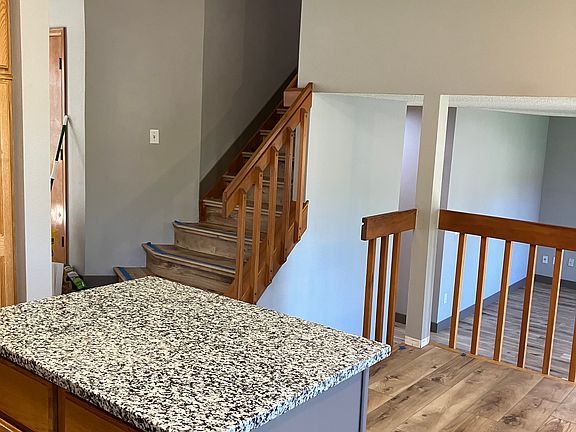 3rd image of 2726 Lear Dr