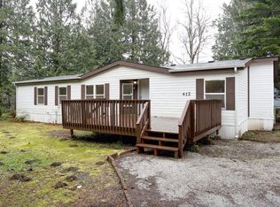 412 Sprague Valley Dr, Maple Falls, WA 98266