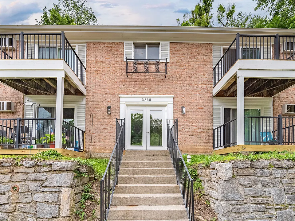 3535 Linwood Ave #2