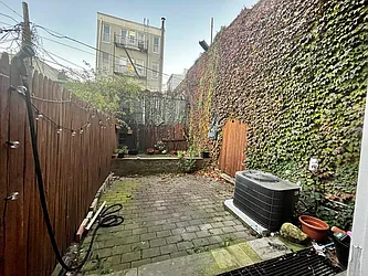 Rented by MySpaceNYC