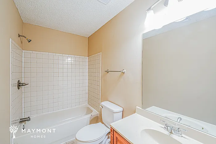 225 Bayberry Rd — Photo 12