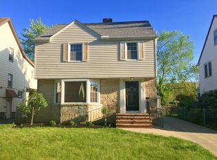 3704 Berkeley Rd, Cleveland Heights, OH 44118