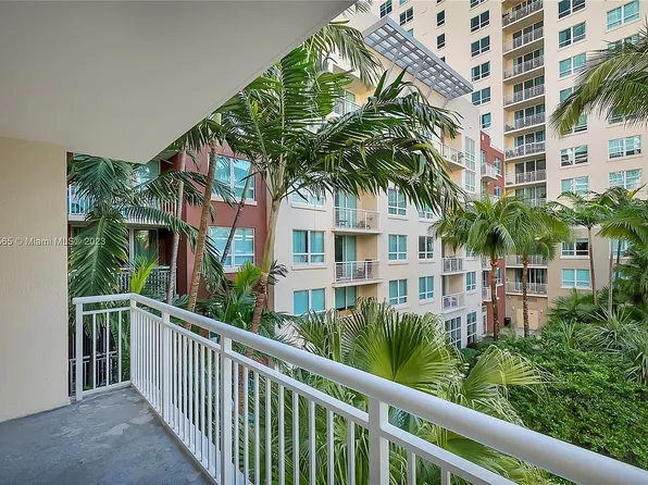 2000 North Plz, Miami, FL 33147