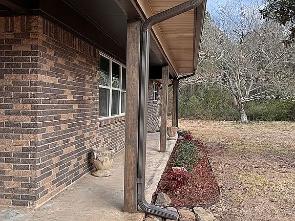 3rd image of 8893 Old Salem Rd