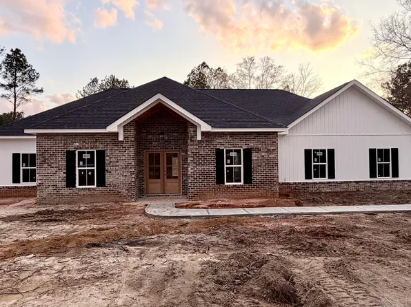 905 Sweet Magnolia Ln, Dublin, GA 31021