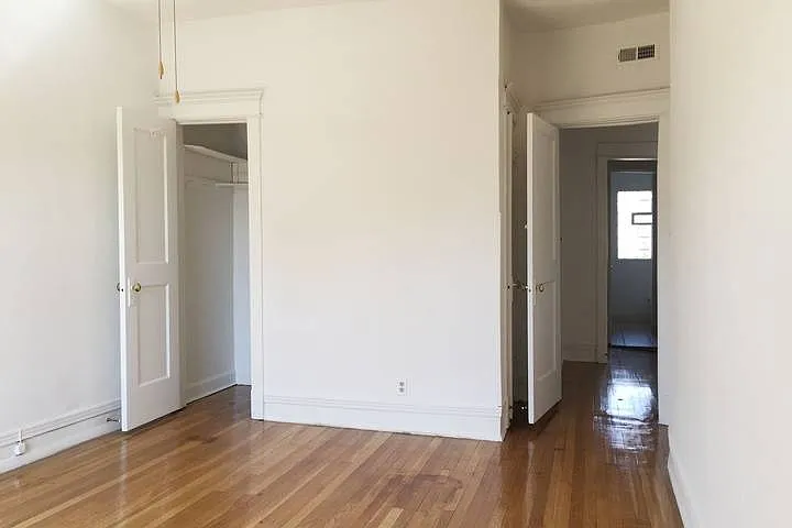 5237-5245 S. Kenwood Avenue — Photo 71