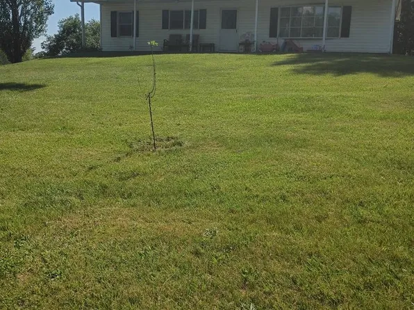 479 Perry Rd, Winchester, VA 22602