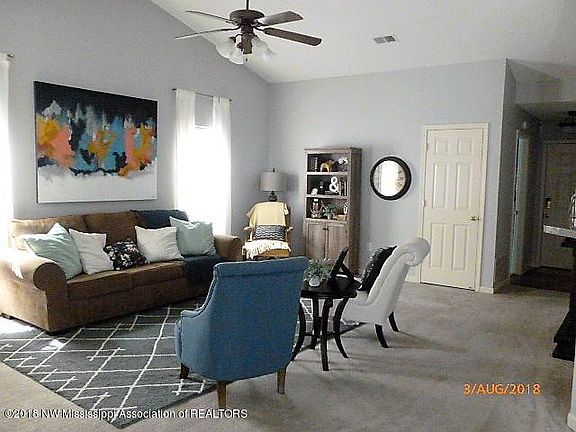 4th image of 1753 Madison Ave