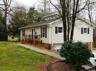 4134 Olivers Run Trl, Clemmons, NC 27012