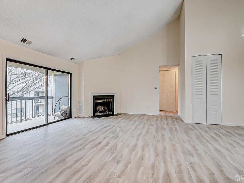 2404 Bayhead Dr, Parlin, NJ 08859 Zillow