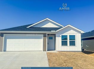 305 Golden Field Rd, Decatur, AR 72722