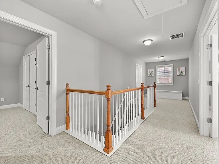 1151 Gateview Dr — Photo 25
