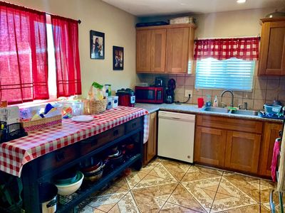 4910 Bradford Dr, Sacramento, CA, 95820