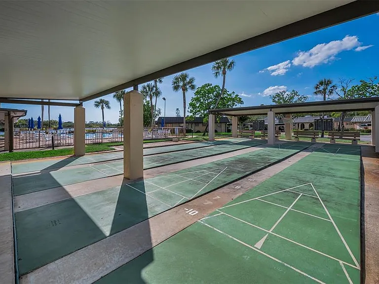 4200 Hampton Dr — Photo 50
