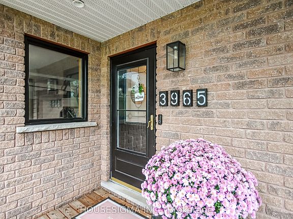 2nd image of 3965 Parkside Dr
