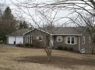 94 Long Meadow Hill Rd, Brookfield, CT 06804