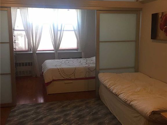 3rd image of 7626 113th St APT 5B