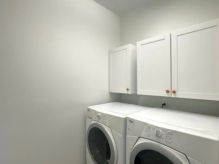 63351 Lamoine Ln — Photo 12