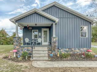 1007 Embreville Rd, Johnson City, TN 37604