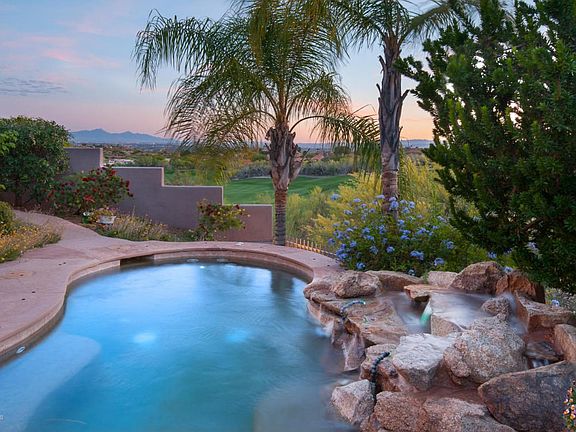 3rd image of 6333 N Ventana View Pl