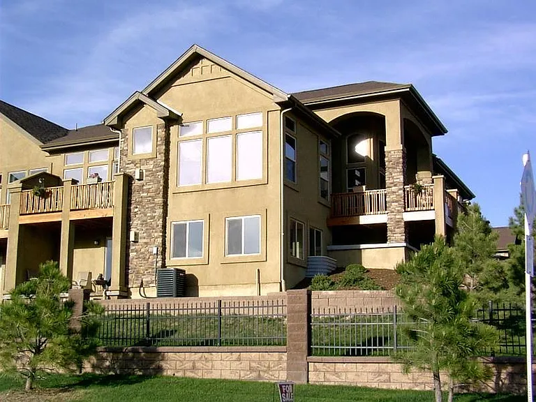 More outdoor profiles